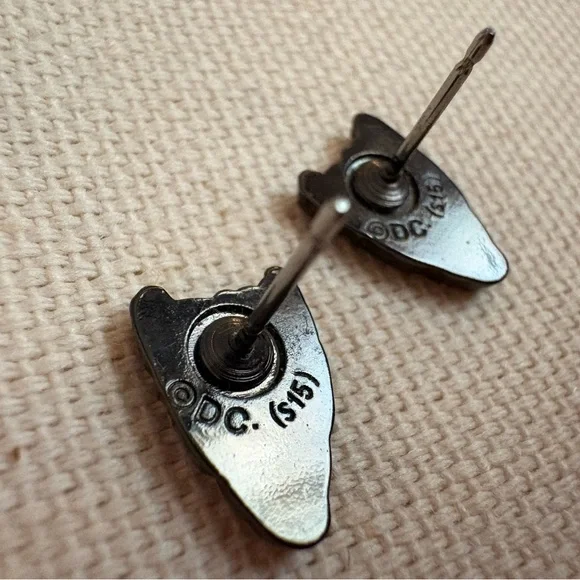 Joker Stud Earrings💚 (DC Comics) - Picture 3 of 7